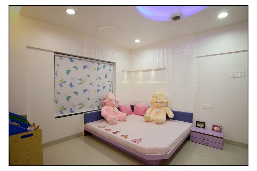 Colourful kid's bedroom
