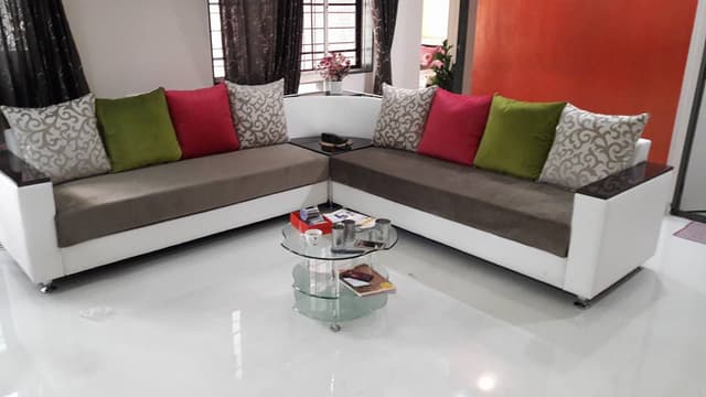 3 Seater Brown & White Coloured Contemporary Style Sofa