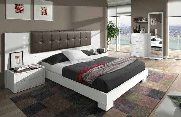 Minimalistic Bedroom Showcases a Timeless White and Black Color Scheme