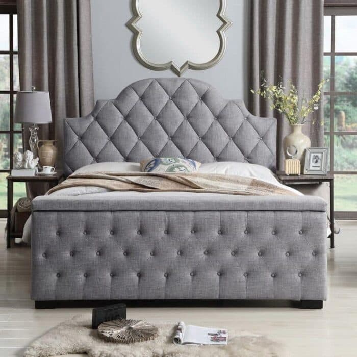 Tufted Upholstered Storage Platform Bed