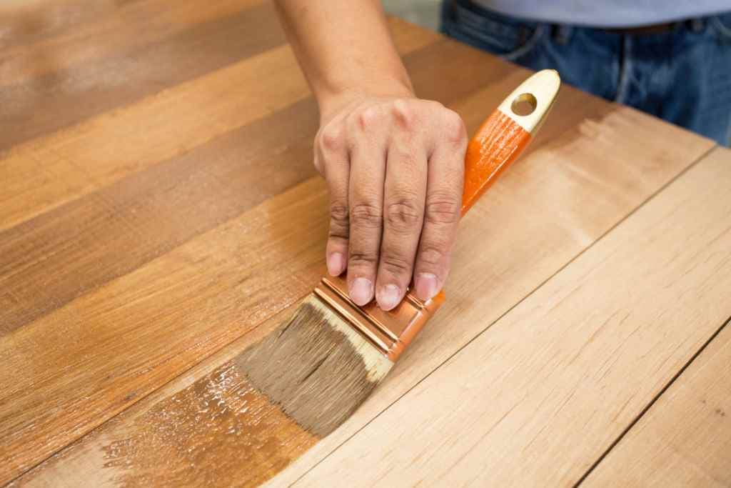 0309020004 – 01 – Varnish Varnish finish