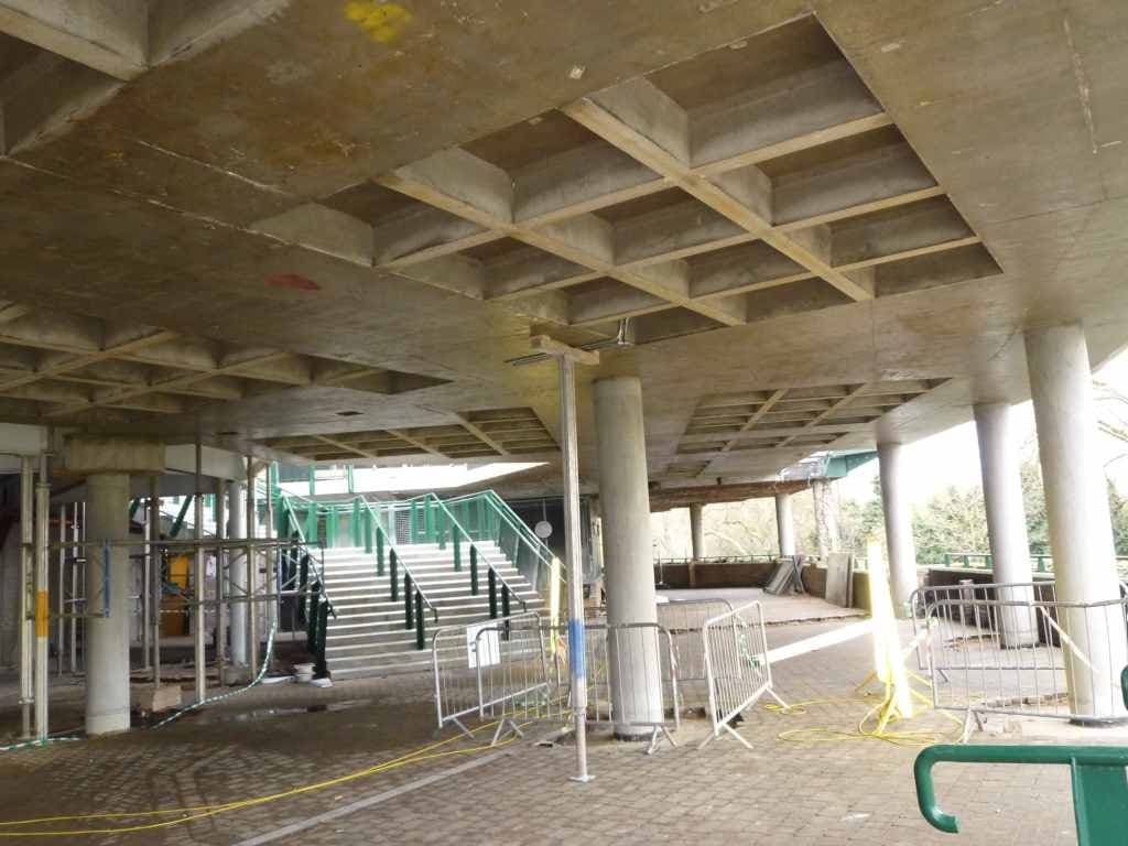 0202060002-04-Two-way-Waffle-Slab-with-Integral-Beams Cast in situ Two-way waffle slab with integral beams