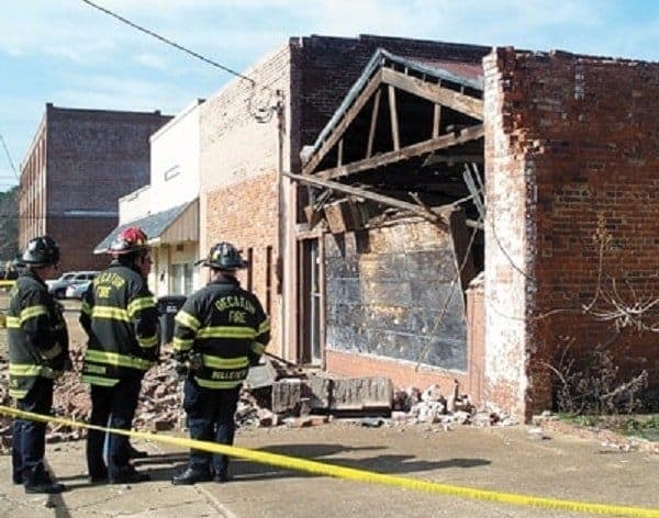 0707130006-01-Maintenance-a-Reason-for-Building-Failures Maintenance a Reason for Building Failures