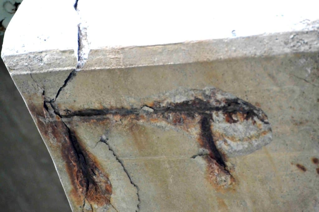 Corroded-Steel-in-Concrete – 01 – 0710010003 Corroded Steel In Concrete