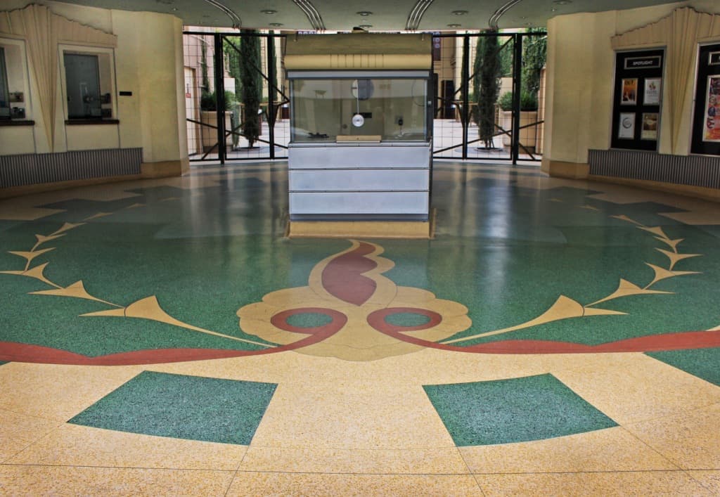 Terrazzo applications – 11 – 0307160001 Terrazzo applications