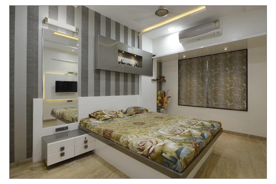 Bedroom-with-Double-Bed-having-Storage-below-Wall-Mounted-Side-Tables-1 Design Detail Banner 0