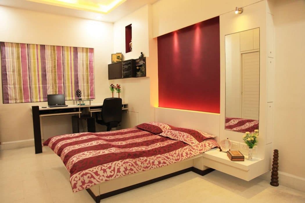 Burgundy-White-Coloured-Bedroom-with-Wooden-Double-Bed-with-Storage-below Design Detail Banner 0