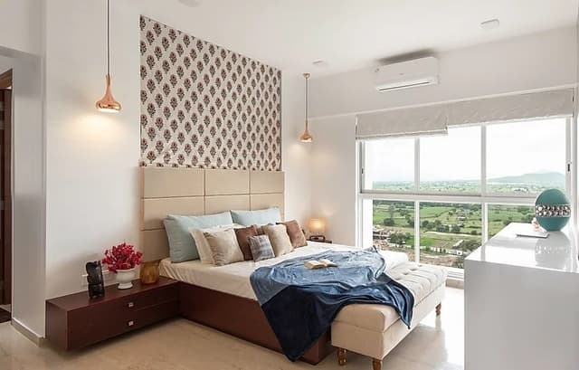 Contemprorary-Bedroom-designed-in-Offwhite-Theme-01 Swiper Content 0