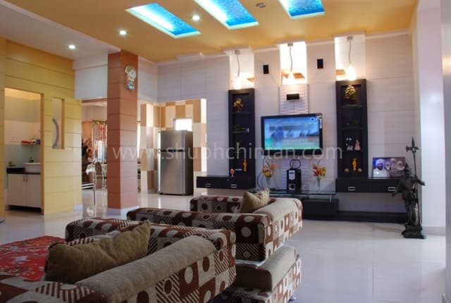 Living-Room-accommodating-Fabric-Upholstered-Square-Armed-Sofa-Set Swiper Content 1