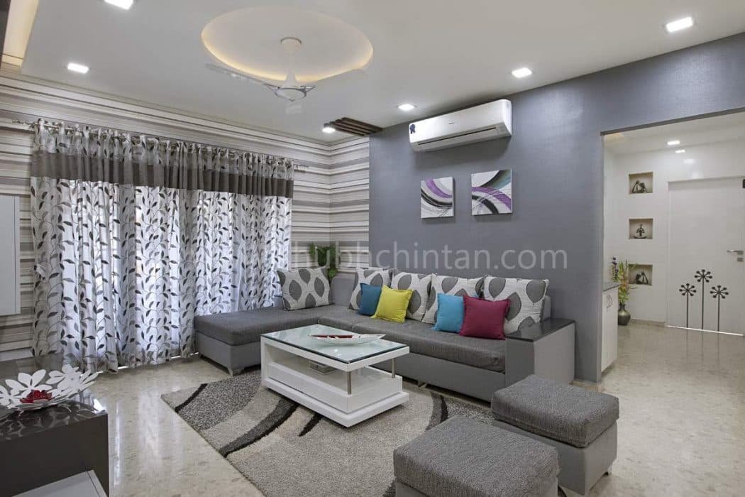 Living-Room-incorporating-Grey-Sectional-Sofa-with-Left-Facing-Chaise. Design Detail Banner 0