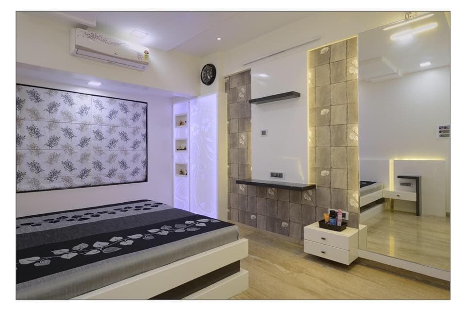 Minimalist-Bedroom-with-Wooden-Double-Bed-with-Storage-below-Wall-Mounted-Side-Tables-Wooden-Headboard-highlighted-with-Cove-Lights Design Detail Banner 1