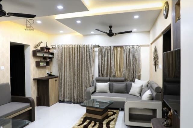 Small-Living-Room-incorporating-Sectional-Sofa-with-Cushions Design Detail Banner 1