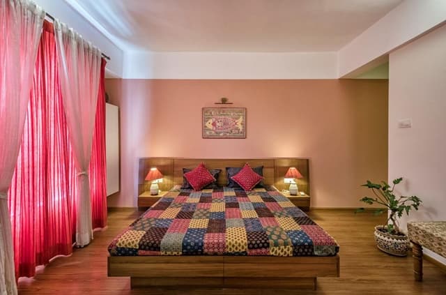 This-Simple-Traditional-Style-Bedroom This Simple Traditional Style Bedroom