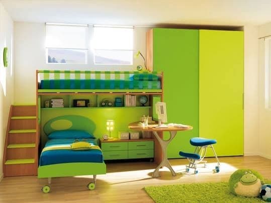 Tree-Themed-Childrens-Bedroom-designed-with-Wooden-Bunk-Bed-attached-with-Staircase Design Detail Banner 0