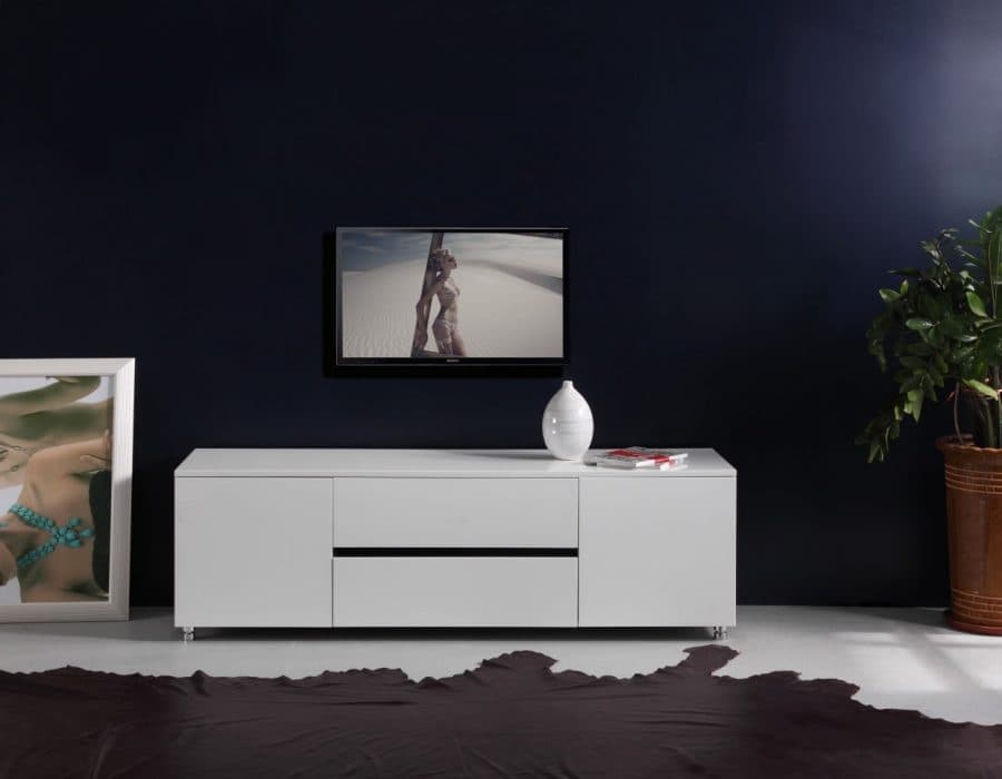 White-T.V.-Unit-Standout-well-with-a-Navy-Blue-Wall Design Detail Banner 0