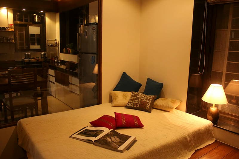 Wooden-Indian-Seating-Sofa-with-Storage Design Detail Banner 1