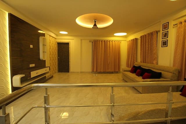 Family Sitting Area besides Staircase on First Floor accommodating Sofa – 2 Family Sitting Area besides Staircase on First Floor accommodating Sofa