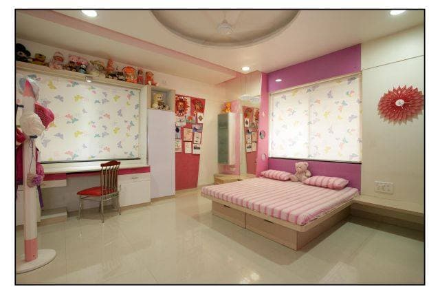 A kid’s bedroom in white and pink A kid's bedroom in white and pink