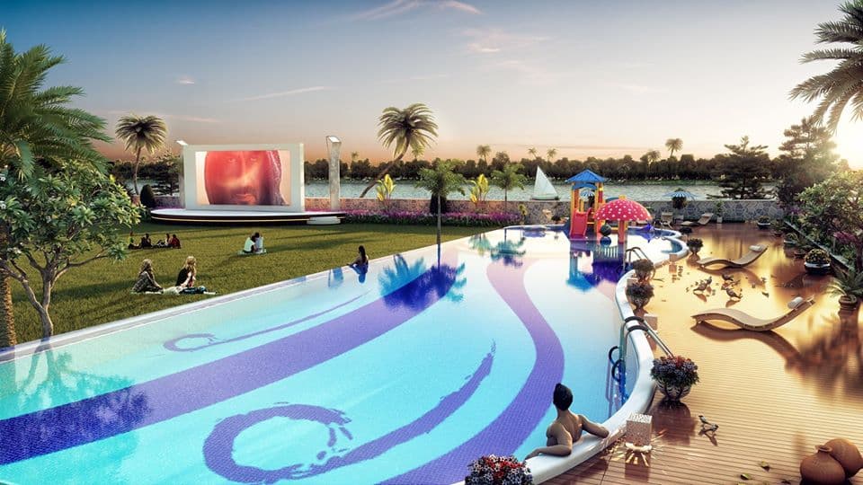 The Garden has a Swiming Pool and Screen The Garden has a Swiming Pool and Screen