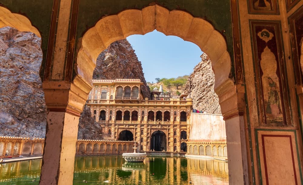 Architectural Lessons from History Architectural Lessons from History