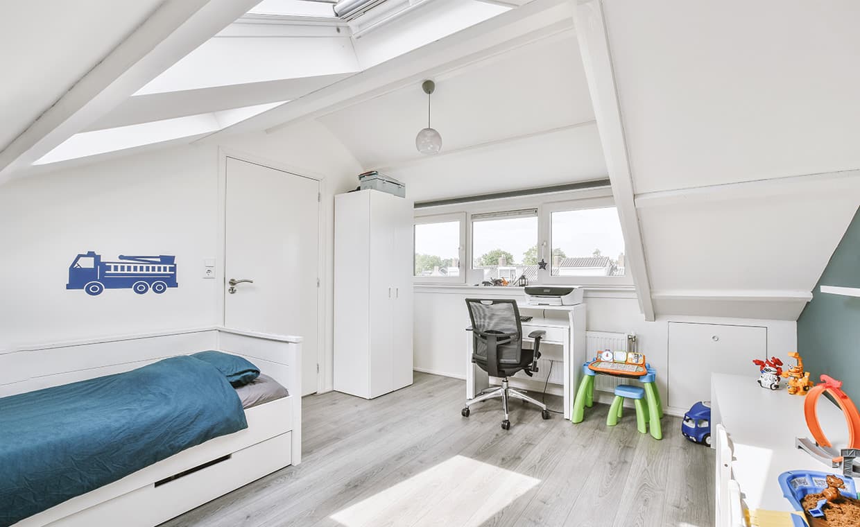 Renting a Student Accommodation – 01 – 0803010006 Renting a Student Accommodation