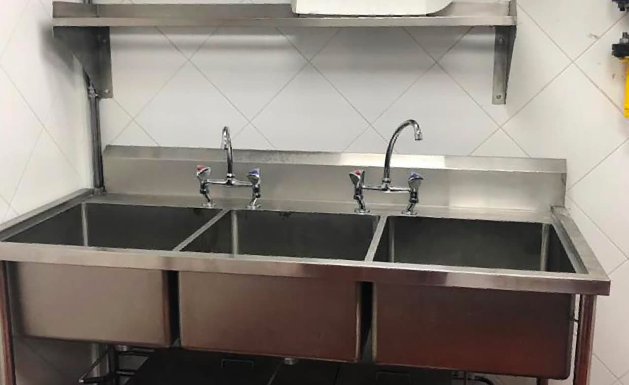 Life of Stainless Steel Three Compartments Kitchen Sink Life of Stainless Steel Three Compartments Kitchen Sink