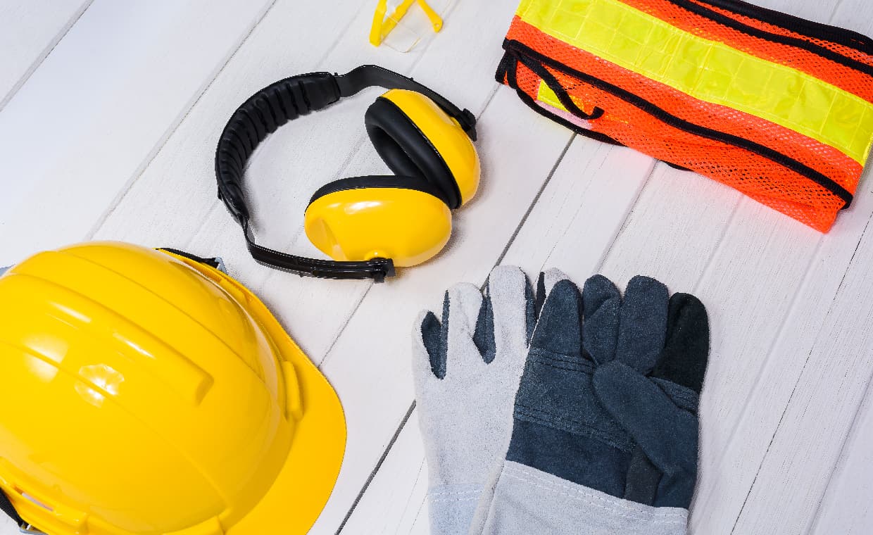Safety Accessories for Home Construction Safety Accessories for Home Construction