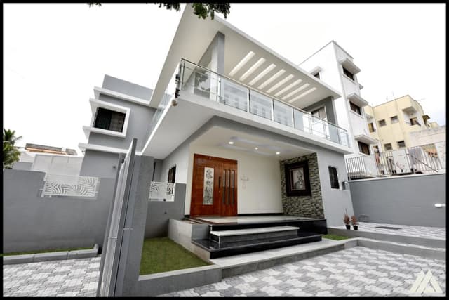 Two Stored Buildings with Major Offsets Two Stored Buildings with Major Offsets