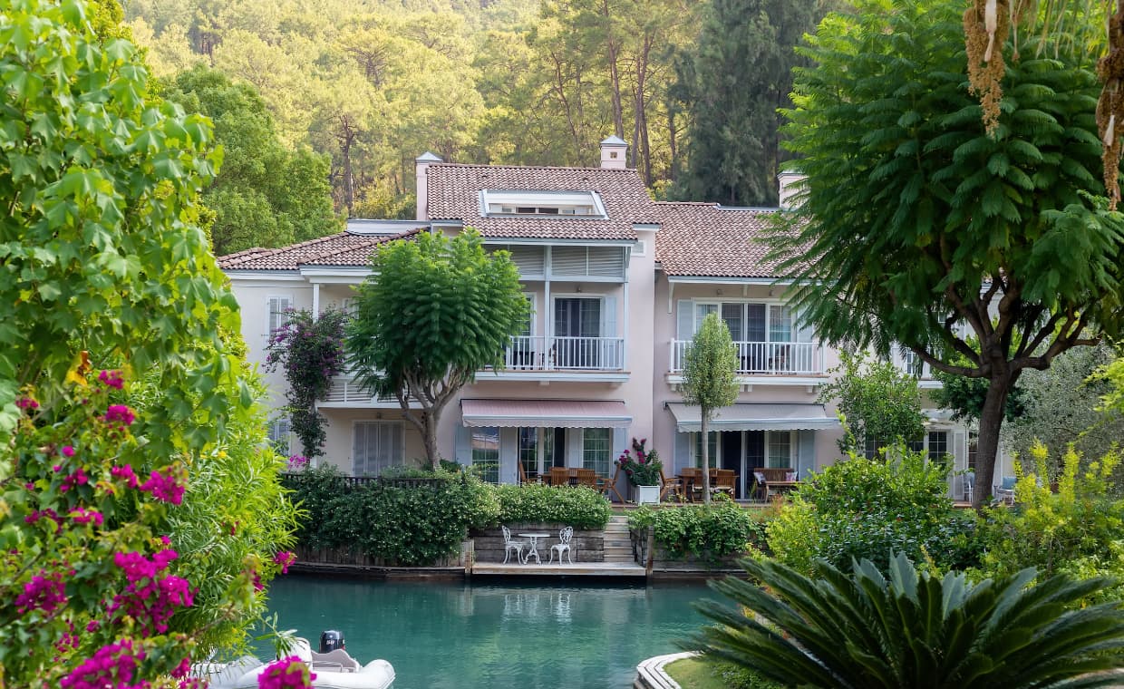 Importance of Landscaping to Enhance Home Aesthetics Importance of Landscaping to Enhance Home Aesthetics