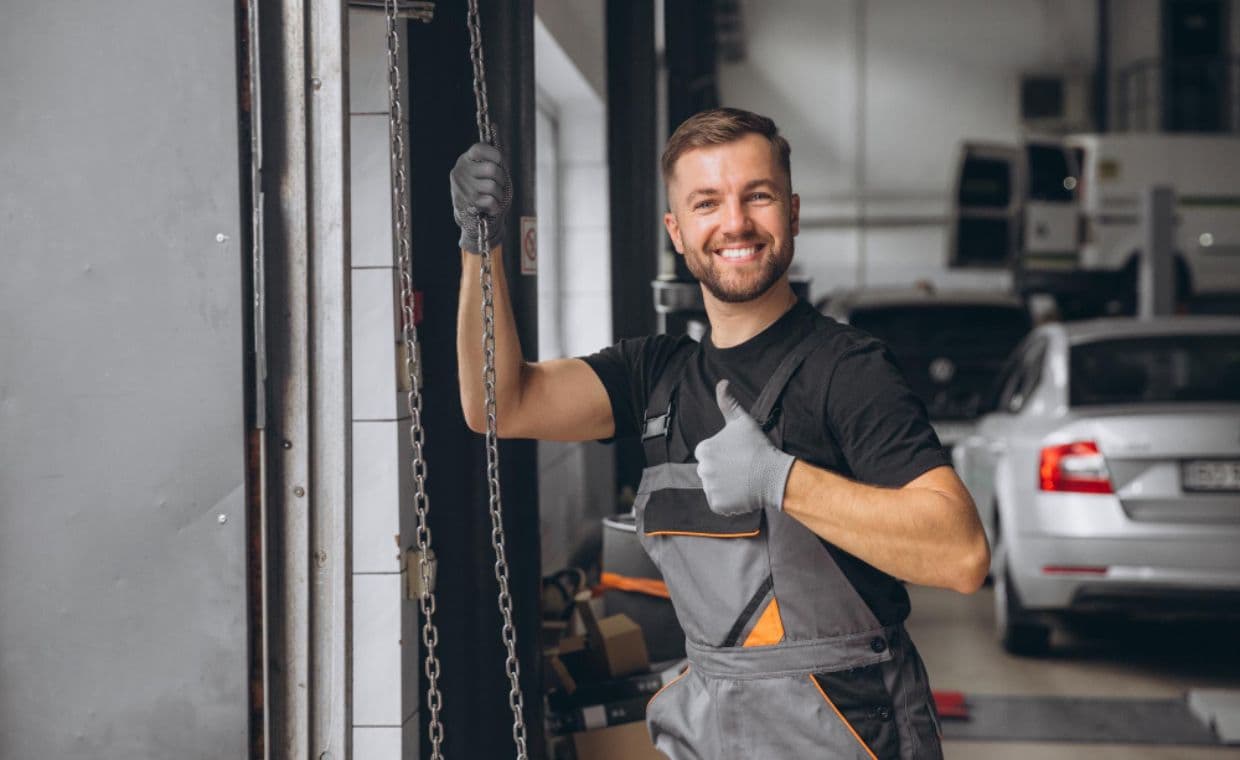 How to Fix Common Garage Door Issues How to Fix Common Garage Door Issues