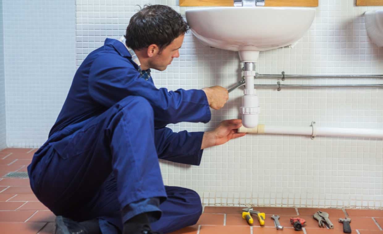 Plumbing Considerations when Remodeling Bathroom – 01 – 0615010004 Plumbing Considerations when Remodeling Bathroom