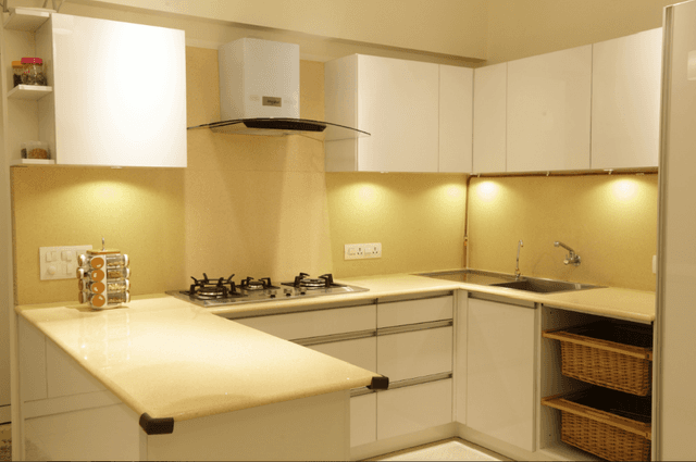 Handleless White Cabinetry with a Glossy Finish Handleless White Cabinetry with a Glossy Finish