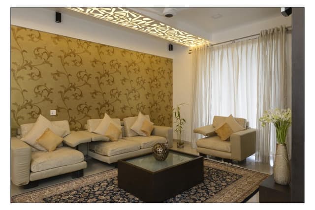 Well Decorated Living-cum-Dining Setup Well Decorated Living-cum-Dining Setup