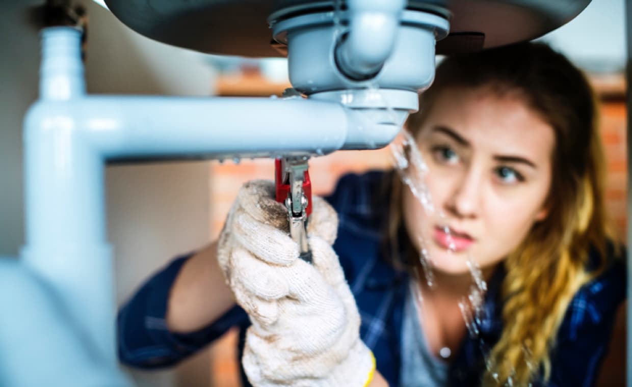 How to Fix a PVC Pipe Leak How to Fix a PVC Pipe Leak